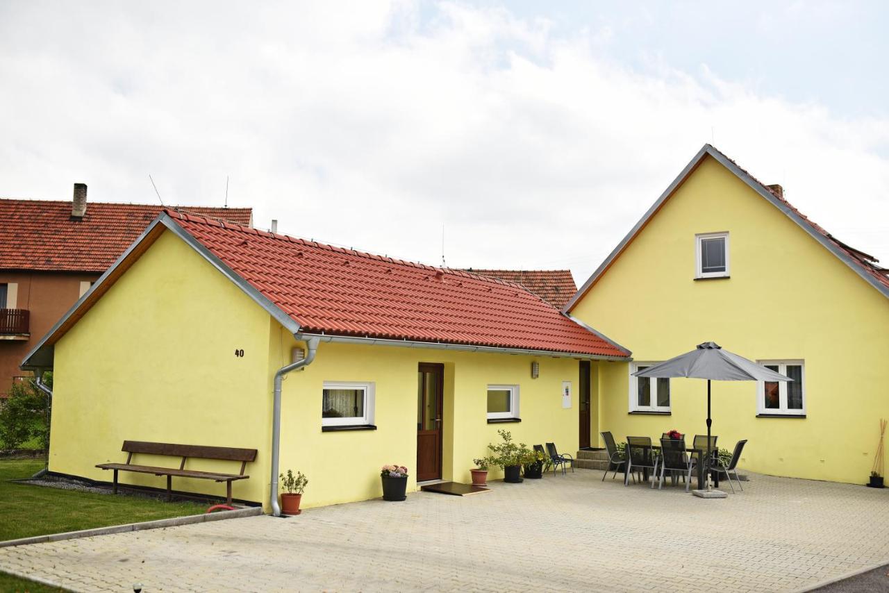 Penzion Rozarka Přísečná Zewnętrze zdjęcie
