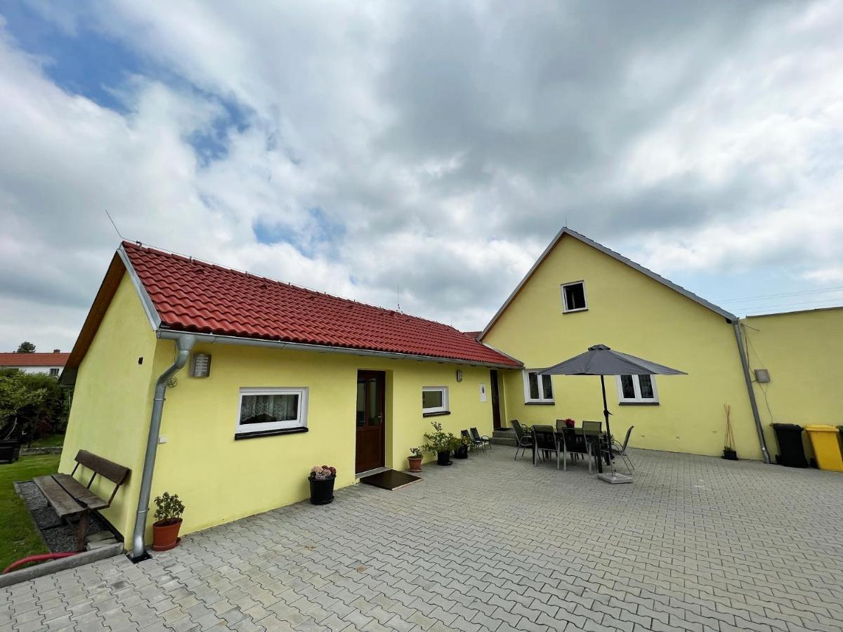 Penzion Rozarka Přísečná Zewnętrze zdjęcie